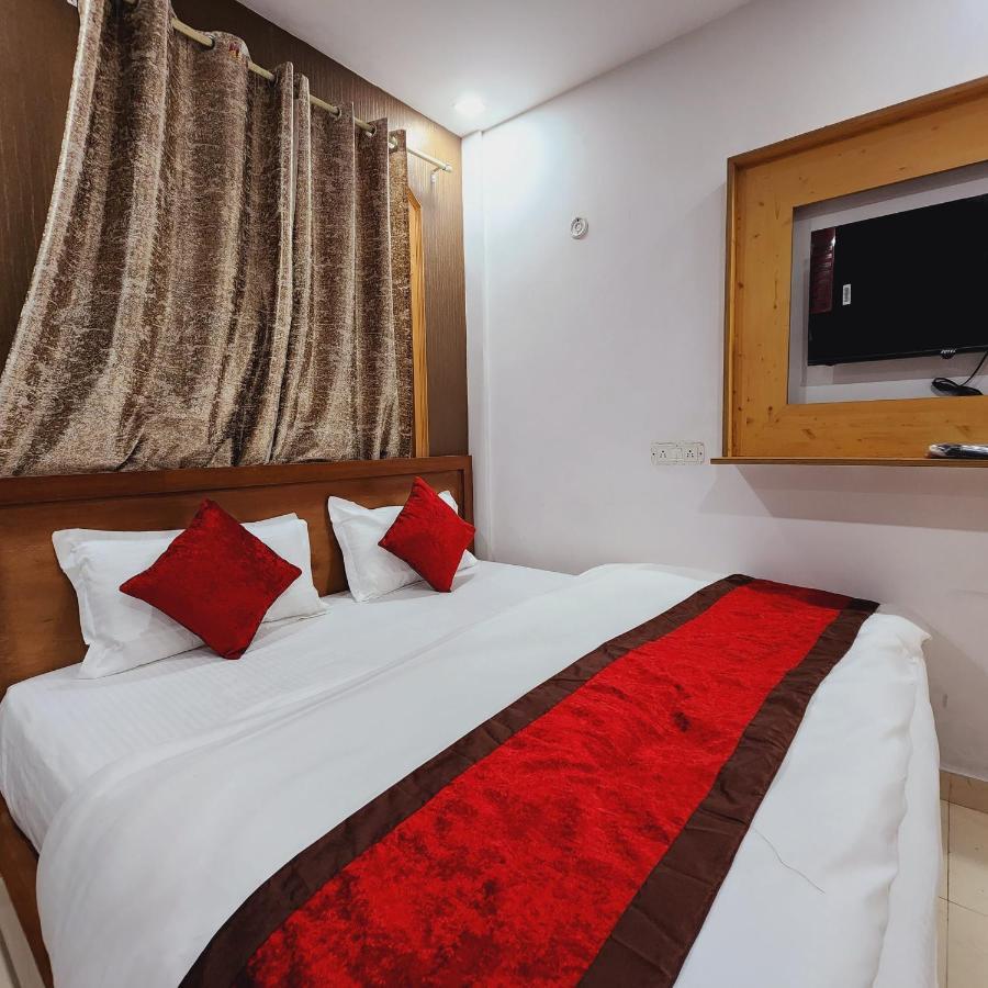 Hotel Royal Afghan Nowe Delhi Zewnętrze zdjęcie
