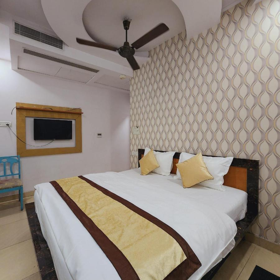 Hotel Royal Afghan Nowe Delhi Zewnętrze zdjęcie